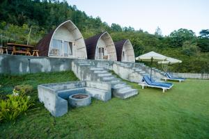 Zahrada ubytování Samuh Camp Kintamani