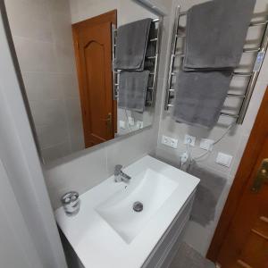 Koupelna v ubytování "EL RINCON" naturist boutique apartment