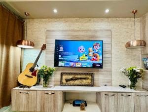 TV/trung tâm giải trí tại TRS Apartments