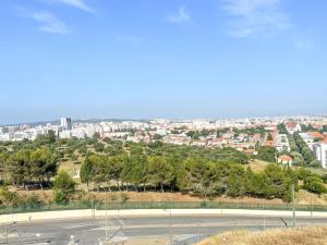 Nespecifikovaný výhled na destinaci Lisabon nebo výhled na město při pohledu z ubytování v soukromí