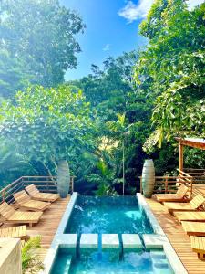 Πισίνα στο ή κοντά στο Casa Campana- Huge Luxury Villa at Los Suenos Resort