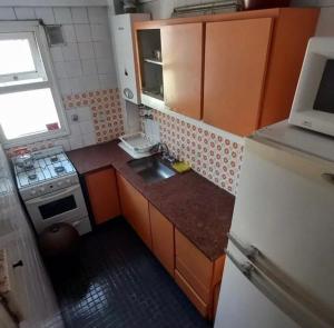 Kuchyň nebo kuchyňský kout v ubytování Simbad el Marino 290