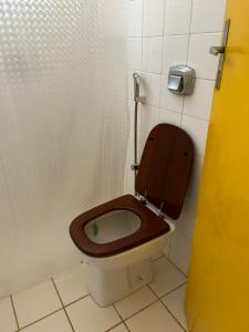 ห้องน้ำของ Casa Amarela - Sítio Gaia Magia