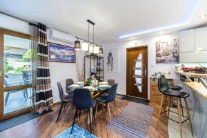 Gallery image of Holiday Home Dalmatinka - 20m From the Beach in Splitska