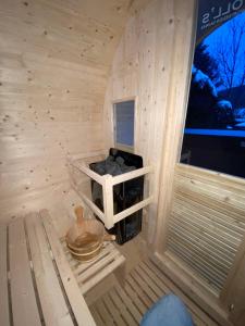 Fotografia z galérie ubytovania Au-Doux-Altic chalet romantique avec JACUZZI ET SAUNA v destinácii Métabief
