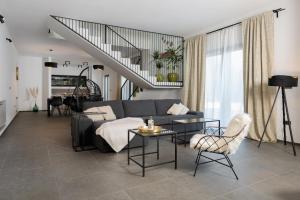 Χώρος καθιστικού στο NEW Luxury Villa Themis Istria PRIVATE heated POOL