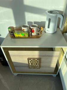 Ft 30f R2 SeaView Room at Beach with separate bath