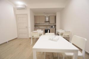 Η κουζίνα ή μικρή κουζίνα στο B&B Nonna Maria +23 φωτογραφίες