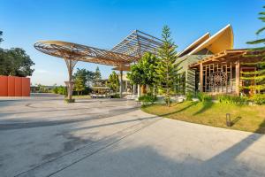 Zahrada ubytování Phukalini Luxury Pool Villa & Onsen