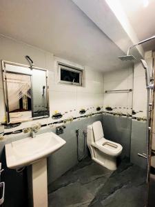 Kúpeľňa v ubytovaní Shanika Guest & Villa