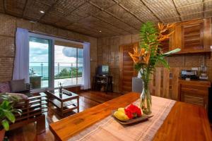 ボラカイにあるAmor Penthouse/Honeymoon Suite with Jacuzzi - Best View in the Island. Hidden Paradise!のギャラリーの写真