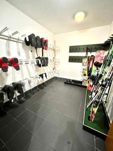 Fitness centrum a/nebo fitness zařízení v ubytování Apartmán C01 Poustevník