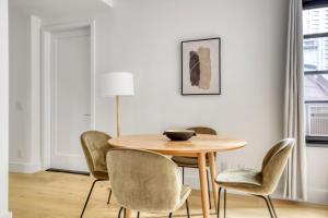 Φωτογραφία από το άλμπουμ του BK Heights 2BR w WD Elevator nr Promenade NYC-910 στο Μπρούκλιν