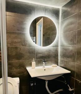 eliTe deluxe 1 tesisinde bir banyo