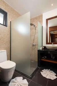 Ένα μπάνιο στο Villa Decor