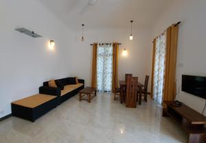 Χώρος καθιστικού στο Cinnamon Avenue Villas- Negombo - Sri Lanka