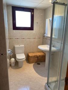 Koupelna v ubytování Charm Apartment 90m2