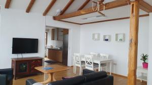 Fotografie z fotogalerie ubytování Central Starnberg and surrounded by nature v destinaci Starnberg