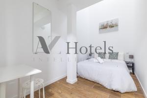Letto o letti in una camera di AYZ Luis Cabrera-Auto check-in property