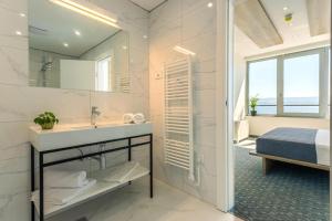 Hotel Saint Hildegard客房内的一张或多张床位