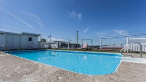 The swimming pool at or close to Motel au Vieux Piloteux