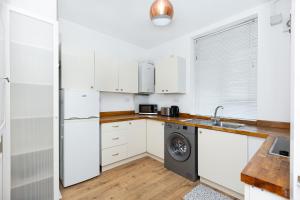 Dapur atau dapur kecil di Bright Modern 1 BR flat, 5 min to Vauxhall St