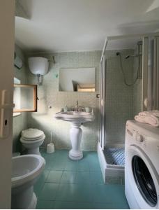 Vonios kambarys apgyvendinimo įstaigoje La casa di Venere