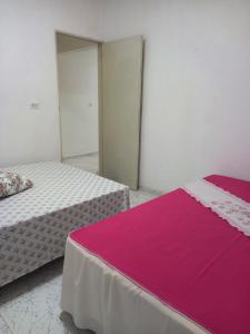 Postel nebo postele na pokoji v ubytování KITNETE frente mar + 17 fotografií