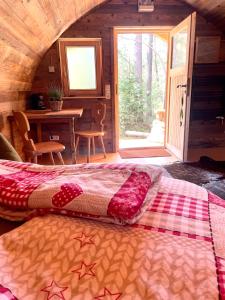 Postel nebo postele na pokoji v ubytování Camping Lechtal