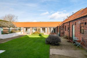 Zahrada ubytování Hill House Farm Cottages