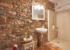 A bathroom at Rincón de piedra BCN