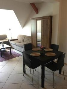 Posedenie v ubytovaní Mezonetové apartmány Lea a Laura Donovaly