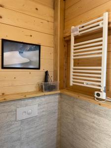 Televízia a/alebo spoločenská miestnosť v ubytovaní B&B IL Nido