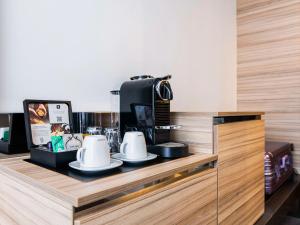 אביזרים להכנת קפה ותה ב-Novotel Amsterdam City