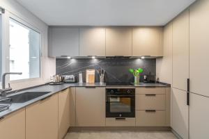 Køkken eller tekøkken på Deluxe Apartment Gran Marbella