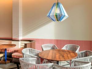 ibis Styles Goa Vagator - An Accor Brand的休息区
