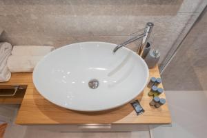 Bagno di Torno Design Apartment by Rent All Como