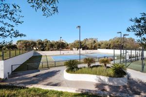Bazén v ubytovaní Arcos golf Adosado 2 dormitorios alebo v jeho blízkosti