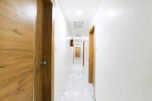 Imagen de la galería de Hotel New Lake View, en Ahmedabad