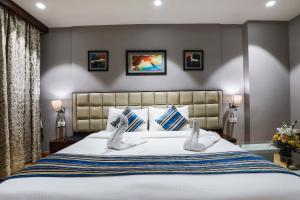 Легло или легла в стая в Hotel Bluestone - Nehru Place
