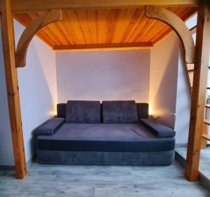 Posedenie v ubytovaní Niezależny apartament przy Parku Zdrojowym 667-666-609
