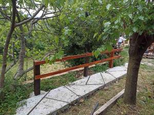 Kamp Seosko domaćinstvo Radman外面的花园