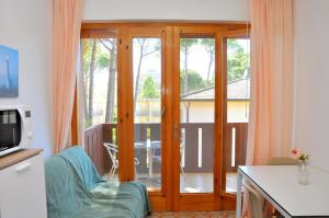 A kitchen or kitchenette at Splendid flat with terrace - Beahost Rentals