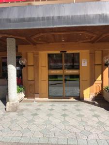 Exteriér alebo vchod do ubytovania Groot appartement in Aparthotel met prachtig uitzicht