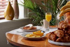 Breakfast options na available sa mga guest sa Alexander Inn