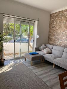 Χώρος καθιστικού στο Casa em Charneca de Caparica