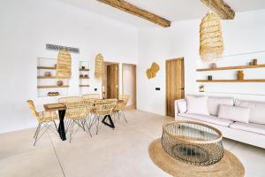 Χώρος καθιστικού στο Villa Las Flores 46 +44 φωτογραφίες