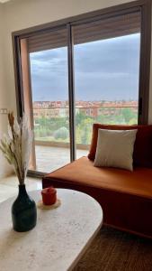 Istumisnurk majutusasutuses Pearl Garden Studio Cozy Panoramic Charming sunny Terrace Piscine +22 fotot