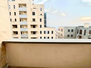 una vista desde el techo de un edificio en NS Apartments in Yerevan city centre, en Ereván