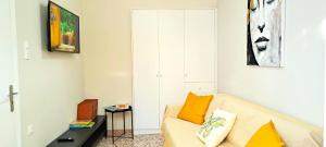 Телевізор і / або розважальний центр в Itea Home